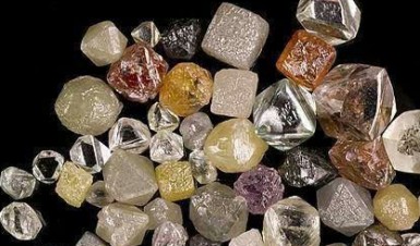 Welke mythes bestaan er over investeren in diamanten?