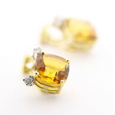 Why would I start investing in coloured diamonds to diversify my portfolio?